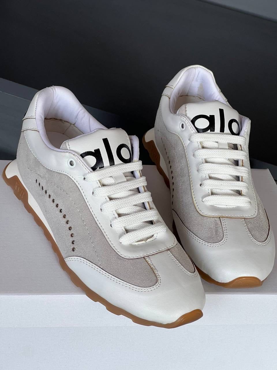 Alo