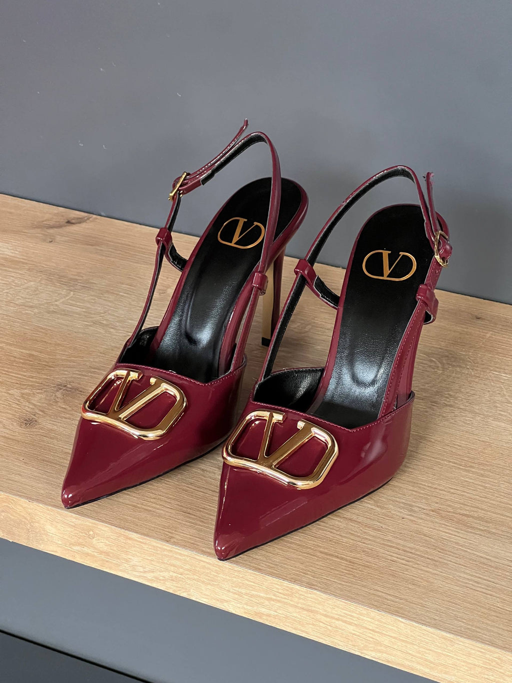 Escarpins Valentino Garavani