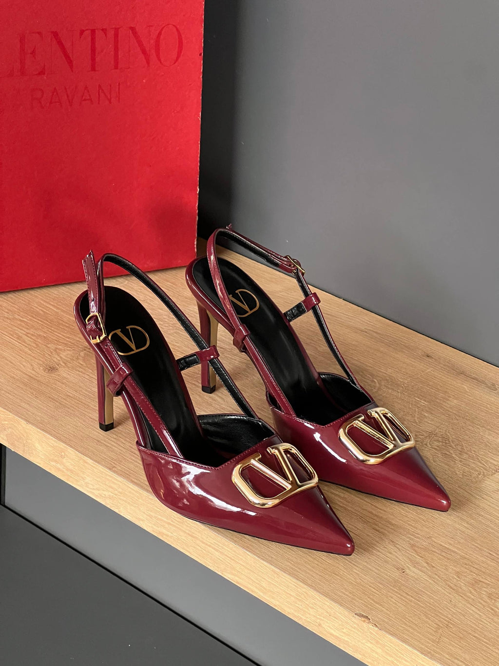 Escarpins Valentino Garavani