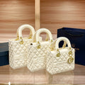 Classic Quilted Princess Diana Bag 2025 New Lambskin Light Luxury Shoulder Handbag Cross-Border Women's Bag Versatile Crossbody Bag