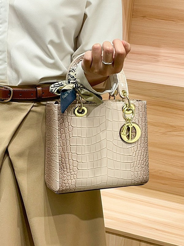 Cross-Border Export New Style Princess Diana Bag, High-End Women's Bag, Himalayan White Princess Diana Bag, Accessible Luxury Crocodile Pattern Handbag