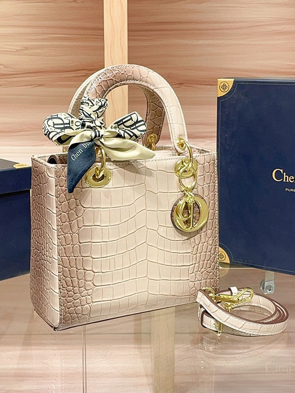 Cross-Border Export New Style Princess Diana Bag, High-End Women's Bag, Himalayan White Princess Diana Bag, Accessible Luxury Crocodile Pattern Handbag