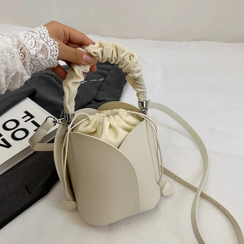Black Handbag Women Fashion Wrist Bag Designer Mini Bucket Crossbody Bag Female Drawstring Handbag Pu Leather Lady Bag