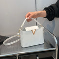 Luxury handbags for women 2026 New VLarge-capacity bucket bag for commuting, hand-held shoulder bag