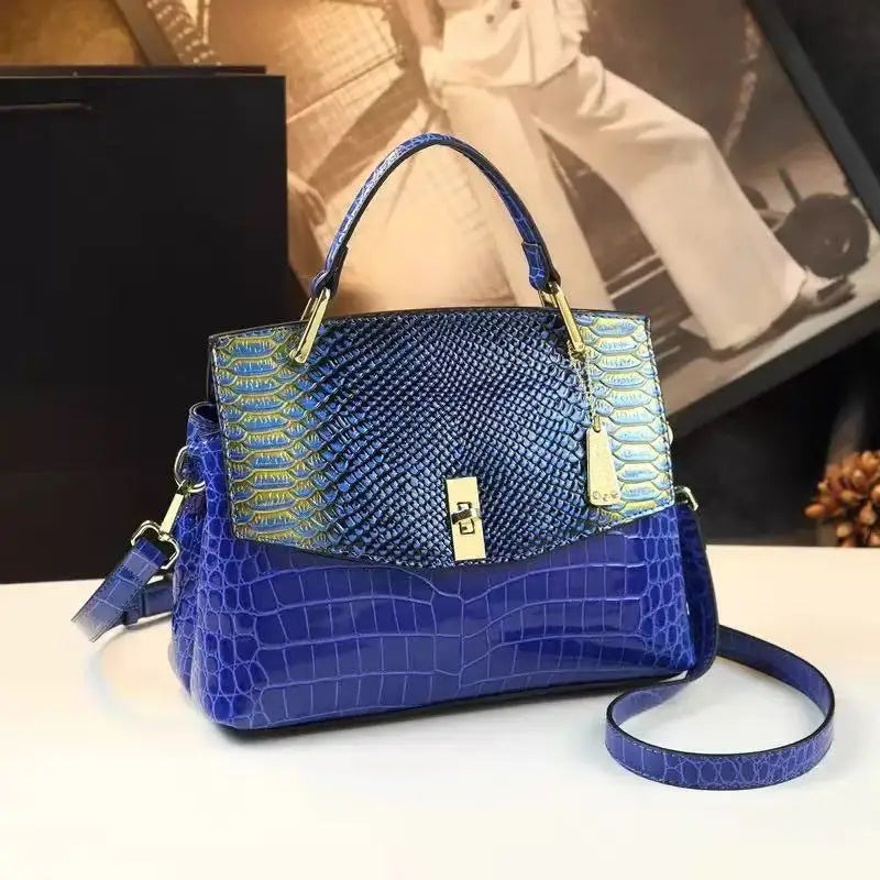High-quality Cowhide 2025 New Style Fashionable Snake Pattern Handbag Shoulder Crossbody Bags for Women Sac À Main Femme