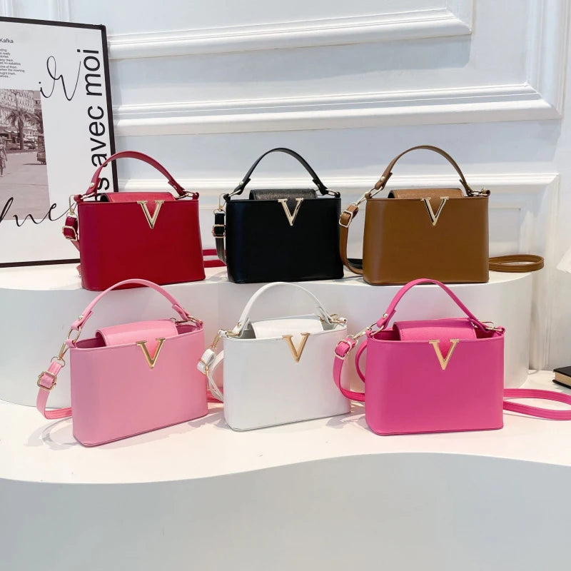 Luxury handbags for women 2026 New VLarge-capacity bucket bag for commuting, hand-held shoulder bag